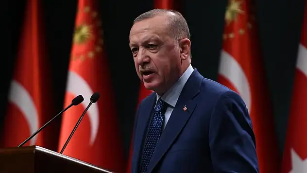 CUMHURBAŞKANI ERDOĞAN KORONA AŞISI İÇİN ATEŞ PÜSKÜRDÜ