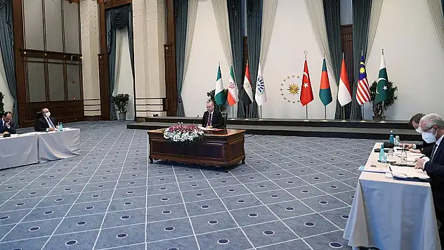 CUMHURBAŞKANI ERDOĞAN'DAN YERLİ AŞI AÇIKLAMASI