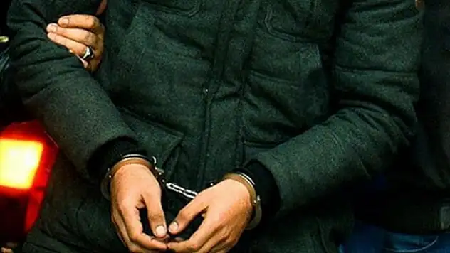 DEAŞ'a katılma planı yapan 2 kişi yakalandı