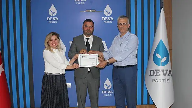 DEVA PARTİSİ DEVELİ VE HACILAR'DA İLÇE BAŞKANLARINI ATADI