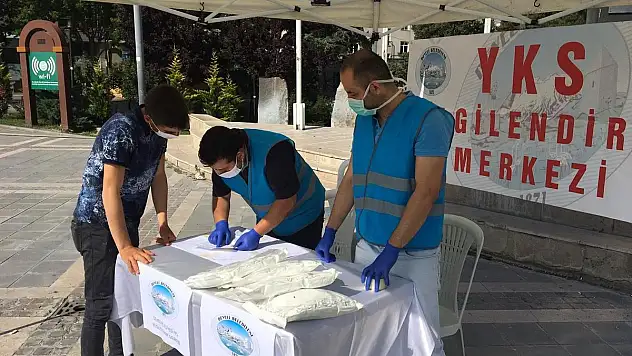 DEVELİ BELEDİYESİ'NDEN YKS DESTEĞİ