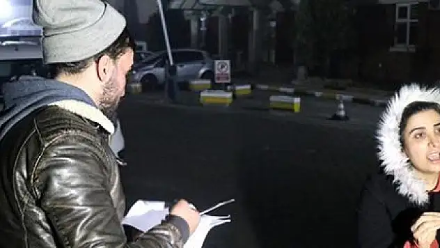 DOKTORUN 'BÖBREK TAŞI DÖKÜYORSUN' DEDİĞİ KADIN İKİZLERİNİ KAYBETTİ