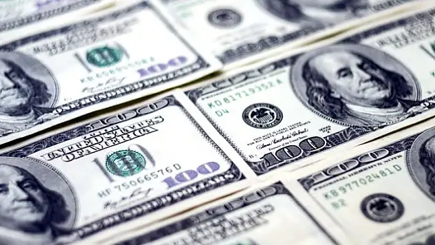 DOLAR YENİDEN REKOR KIRDI! 1 DOLAR 7 LİRA 23 KURUŞTAN İŞLEM GÖRDÜ