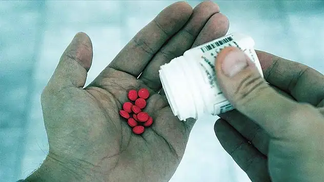 Dünya genelinde 316 milyon kişi bağımlılıkla mücadele ediyor