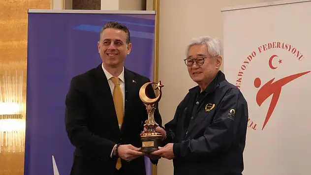 Dünya Taekwondo Federasyonu Başkanı Chungwon Choue Türkiye'de