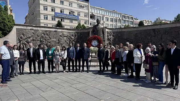 Eczacılar 14 Mayıs'ta meydanda buluştu