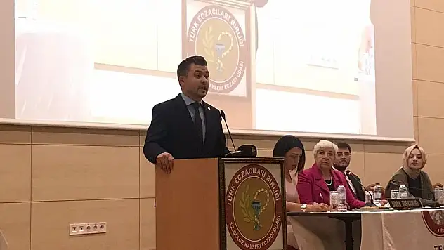 ECZACILAR ODASI YİNELEDİ: 'KAPANMA TEHLİKESİ İLE KARŞI KARŞIYAYIZ'