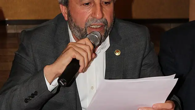 Eğitim Bir Sen'den ücretli öğretmen atamalarına tepki