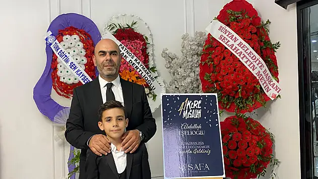 Eğitimci-Yazar Cezmi Eşelioğlu'nun mutlu günü