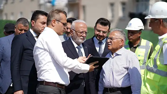 Elitaş ve Büyükkılıç, Kartal Katlı Kavşağı Projesini inceledi
