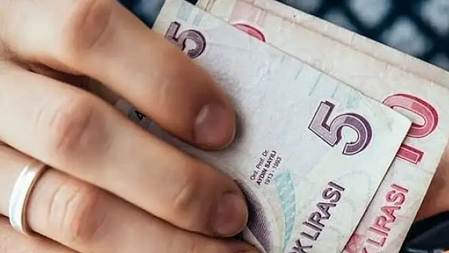 Emekli Maaşları 323 Lira Artacak