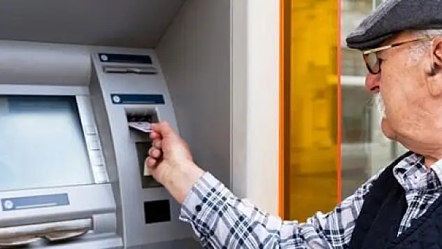 EMEKLİ VE MEMURLARIN TEMMUZ'DA ALACAĞI OLASI ZAM ORANI BELLİ OLDU