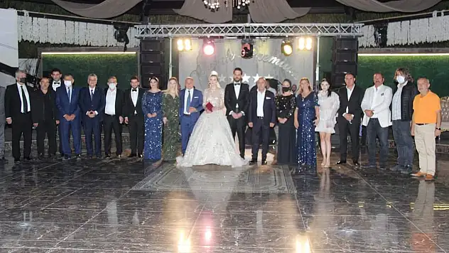ERCAN VE YILDIZ AİLELERİNİN MUTLU GÜNÜ