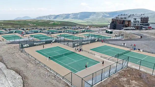 Erciyes, dünya tenis turuna ev sahipliği yapıyor