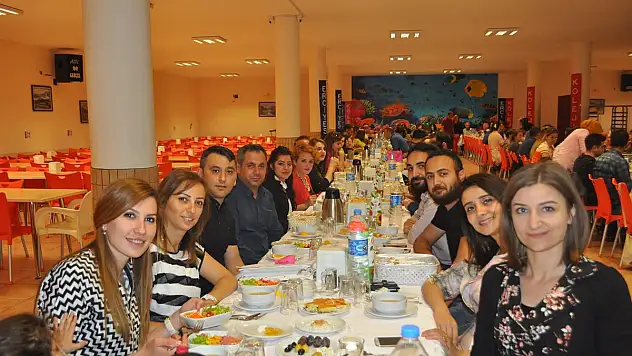ERCİYES KOLEJİ'NDEN MUHTEŞEM SEZON