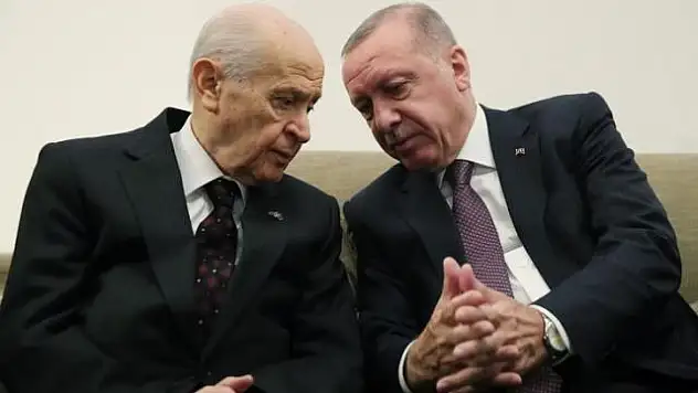ERDOĞAN- BAHÇELİ GÖRÜŞMESİ SONA ERDİ