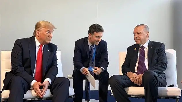 ERDOĞAN VE TRUMP NATO LİDERLER ZİRVESİ'NDE BİR ARAYA GELDİ
