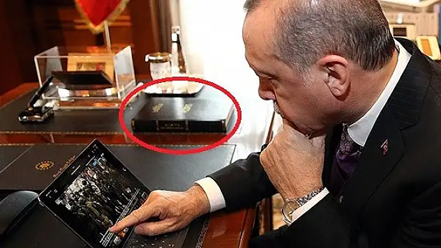 Erdoğan'ın Çalışma Masasındaki 'Osmanlı Belgelerinde Filistin' Kitabı Dikkat Çekti