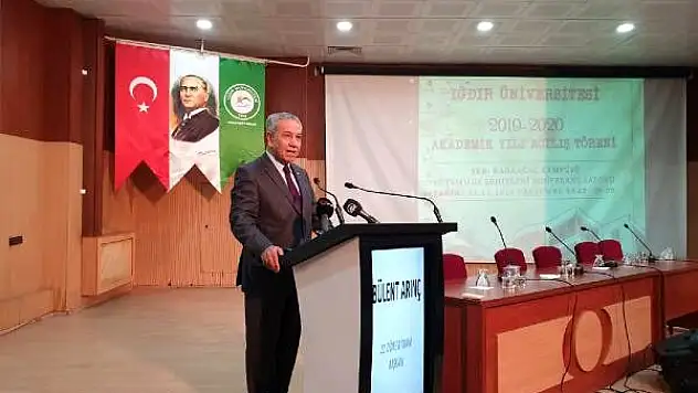 ERDOĞAN'IN 'ESEFLE KINIYORUM' DEDİĞİ ARINÇ'TAN YANIT GECİKMEDİ
