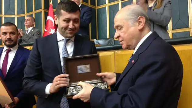 ERSOY'DAN KURULTAY'A DAVET
