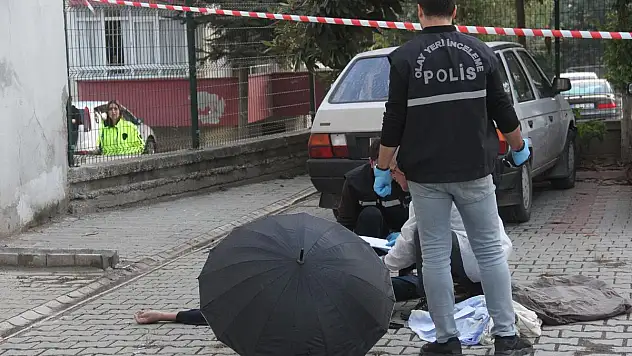 EŞİNE 'ELVEDA AYŞEM' MESAJI GÖNDERİP 10. KATTAN ATLADI