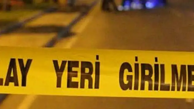 ESKİ NİŞANLISI TARAFINDAN BIÇAKLANAN ADAM AĞIR YARALANDI