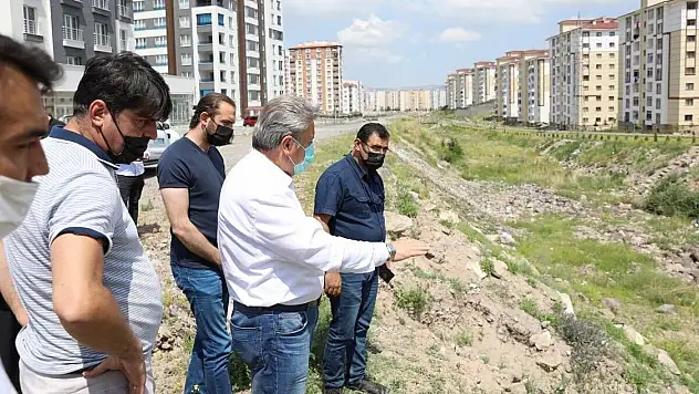 ESNAF TOKİ BÖLGESİ ÇEVRE DÜZENLEME ÇALIŞMALARIYLA DAHA GÜZEL