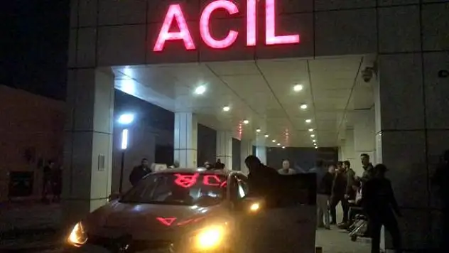 EVDEN KAÇAN 18 YAŞINDAKİ KIZINI, ARABADA ÖLDÜRDÜ