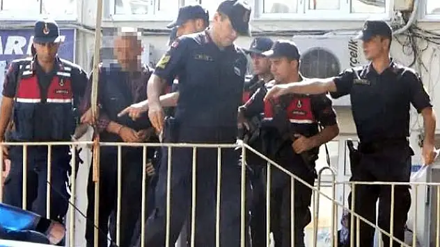 EVLAT EDİNDİĞİ ÇOCUĞUN ABLASINA CİNSEL TACİZ!