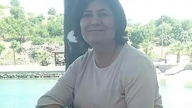 FATMA ÖĞRETMEN KORONAVİRÜSE YENİK DÜŞTÜ