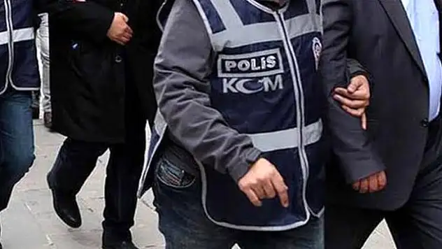 FETÖ'NÜN HÜCRE EVLERİ ÇÖKERTİLDİ! 15 İLDE EŞ ZAMANLI OPERASYON
