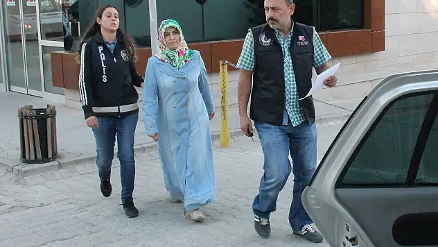 FETÖ'nün öğretmen ve ev abilerine operasyon: 11 gözaltı