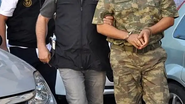 FETÖ'NÜN TSK YAPILANMASINA OPERASYON: GÖZALTI LİSTESİNDE ALBAYLAR VAR!
