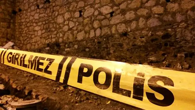 'GEL BİRAZ GEZELİM' DEDİĞİ KİŞİYE ÖNCE KURŞUN YAĞDIRDI, ARDINDAN CİNSEL ORGANINI KESTİ