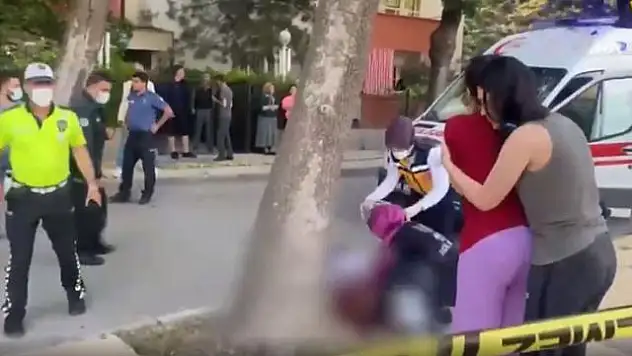 GENÇ KIZIN 'ANNE' DİYE FERYADI TÜYLERİ DİKEN DİKEN ETTİ: YAŞIYOR MU BAKIN!
