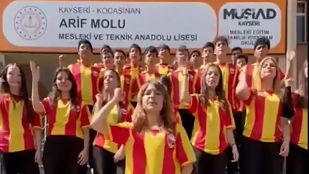 Gençlerin Kayserispor ilgisine Ersoy'dan anlamlı destek