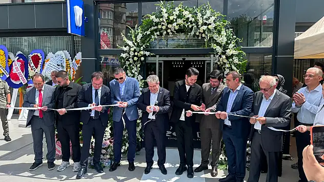 GRC Dent Ağız ve Diş Sağlığı Polikliniği Gültepe'de hizmete açıldı