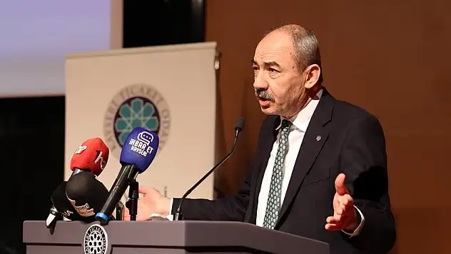 GÜLSOY: 'FAİZ İNDİRİMİ ENFLASYON BEKLENTİLERİNİ TEKRAR ARTIRABİLİR'