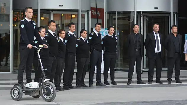 GÜVENLİĞİNİZ HAMİ GÜVENLİK'E EMANET