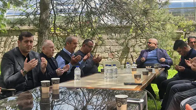 Hacı Esat Keskinkılıç vefatının birinci yıldönümünde dualarla anıldı