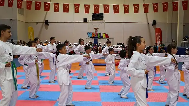 Hacılar'da Yaz Spor Okulları'nın açılış töreni yapıldı