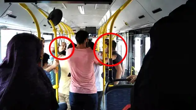 Halk Otobüsünde Yaşlılara Yer Veren Genci Darp Ettiler! O Anlar Anbean Kaydedildi
