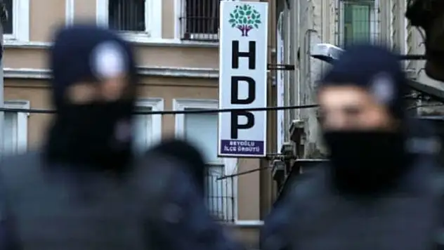 HDP'Lİ BELEDİYE BAŞKANLARI GÖZALTINDA