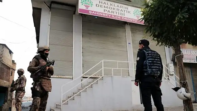 HDP'YE ŞAFAK VAKTİ 500 PÖH, OPERASYON DÜZENLEDİ