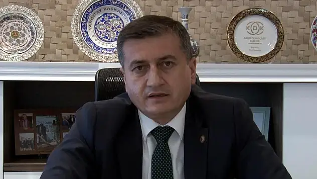 HEM ÖĞRENİYORLAR HEM ÜRETİYORLAR