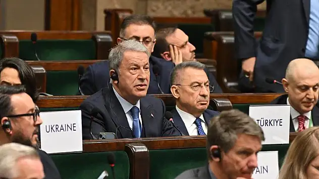 HULUSİ AKAR'DAN SAVUNMA İHRACATI ÇAĞRISI: 'KISITLAMALAR KALDIRILSIN'