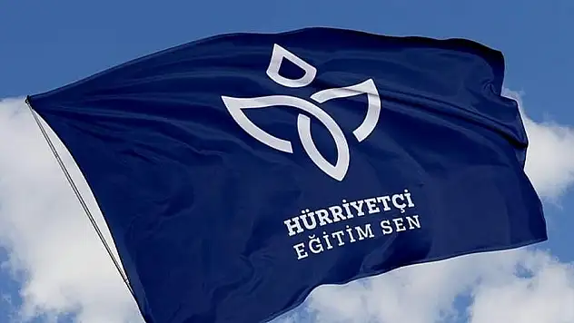HÜRRİYETÇİ EĞİTİM SEN KURULDU ALİ İHSAN ÖZTÜRK DE YÖNETİMDE