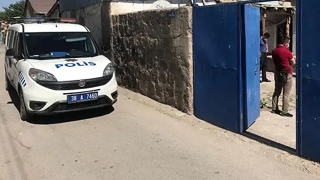 İKİ GÜN ÖNCE EŞİNİ KAYBEDEN KADIN İNTİHAR ETTİ!