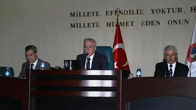 İL KOORDİNASYON KURULU TOPLANTISI VALİ KAMÇI BAŞKANLIĞINDA YAPILDI
