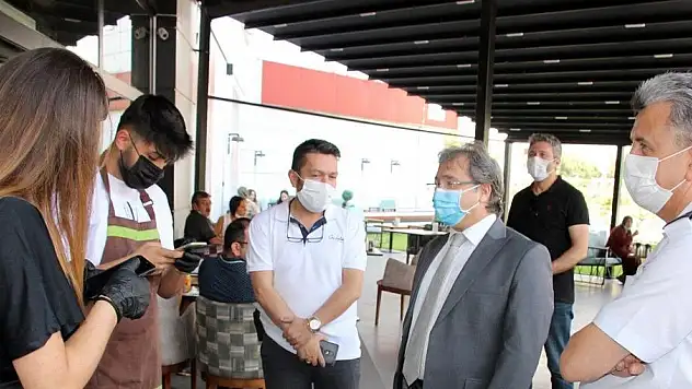 İL SAĞLIK MÜDÜRÜ BENLİ, HES UYGULAMASINI VATANDAŞLARA ANLATTI